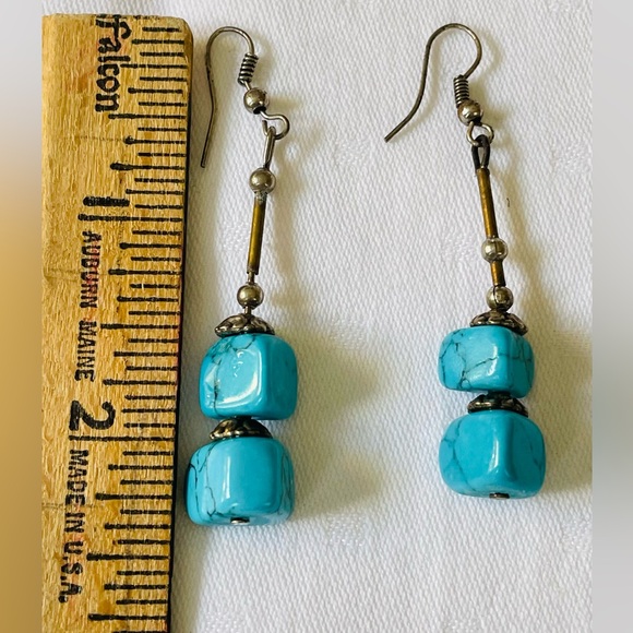Vintage Silver Toned Dangly Earrings with Turquoise - Picture 3 of 3